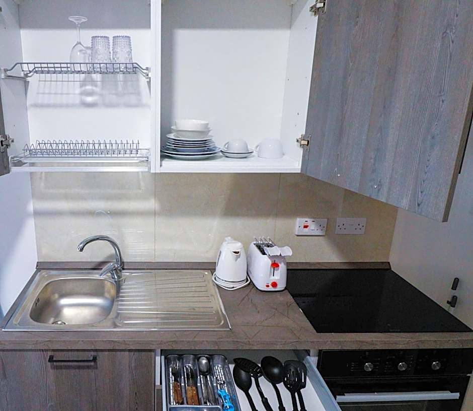 Napoli Suites Studios Aparthotel