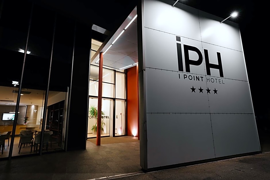 NEW IPOINT HOTEL