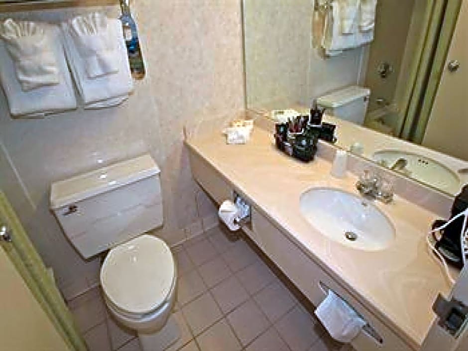 Fireside Inn & Suites Portland