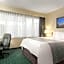 Travelodge by Wyndham Winnipeg Airport