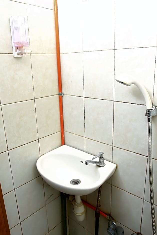 Unique Guesthouse 1 Pasar Baru