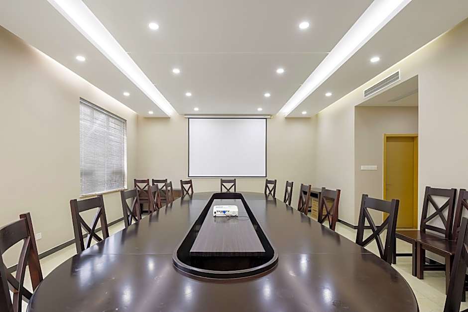Lavande Hotel Rizhao East Haiqu Road RT-Mart