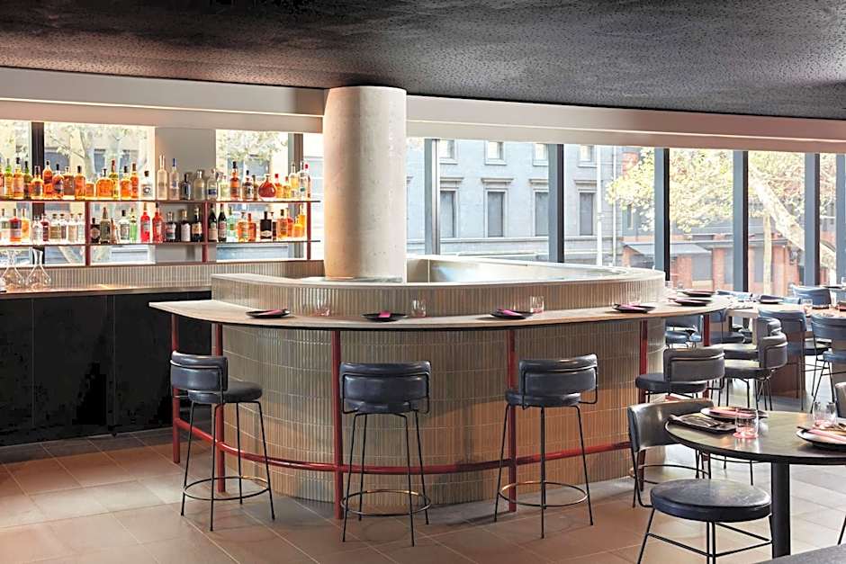 Quincy Hotel Melbourne