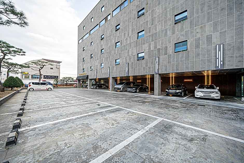 Yeongju Hotel