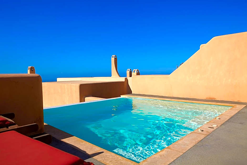 Voreina Gallery Suites