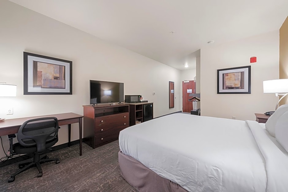 Cobblestone Hotel & Suites - Urbana