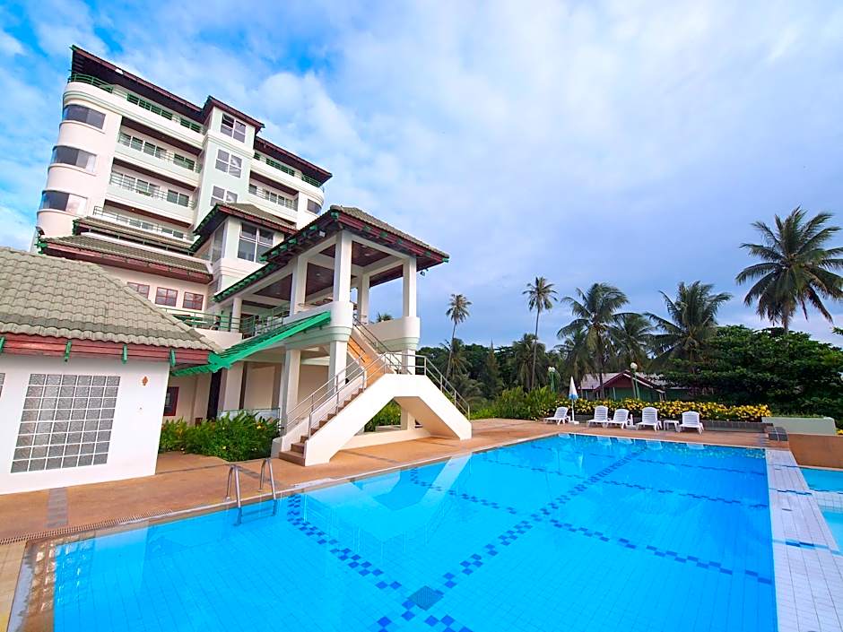 Khanom Golden Beach Hotel