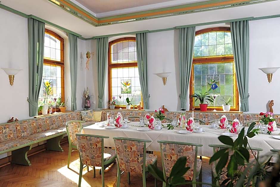 Landhotel Plauen - Gasthof Zwoschwitz