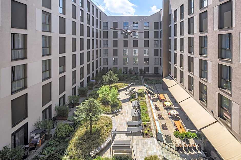 Radisson Hotel & Suites Zurich