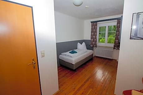 Small Single Room