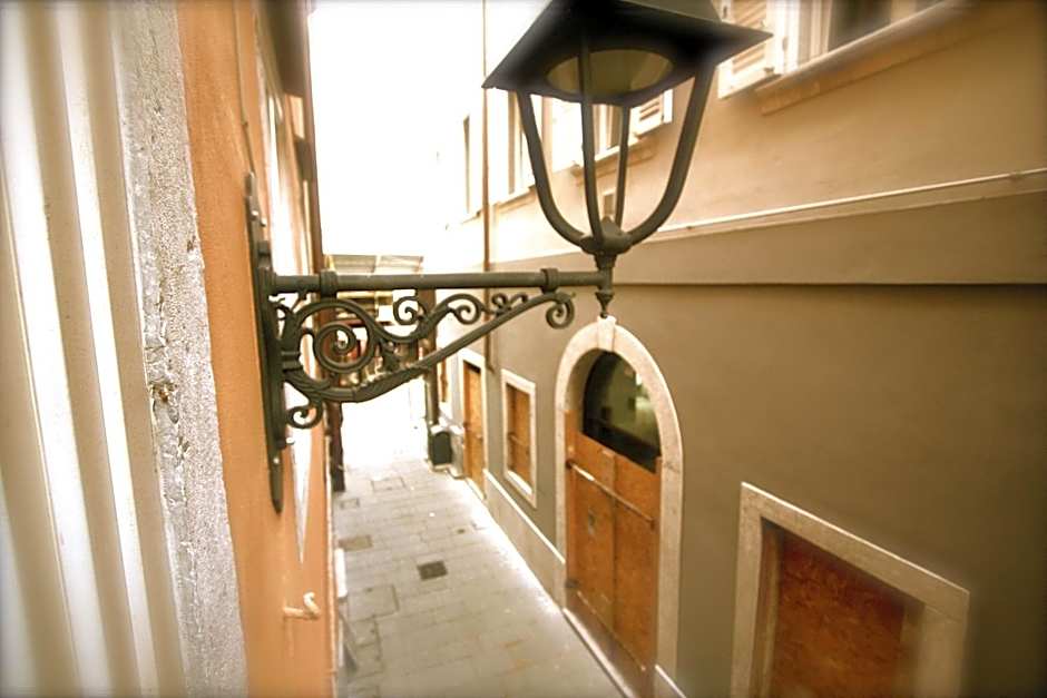 Piazza Grande City Residence