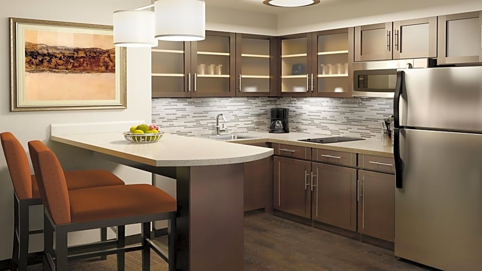Staybridge Suites IAH Airport East By IHG