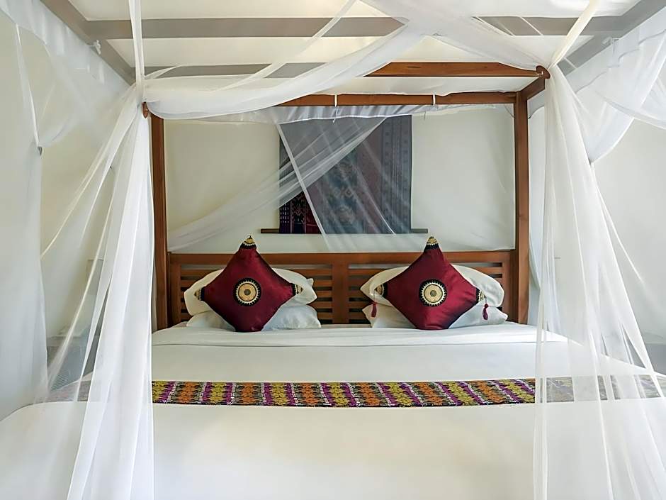 Puri Sari Beach Hotel