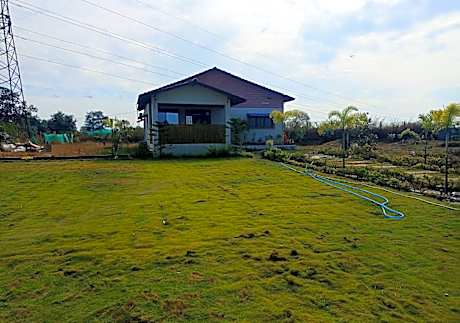 The Palash Vann - Deluxe Rooms 