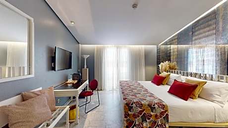 Superior King Room