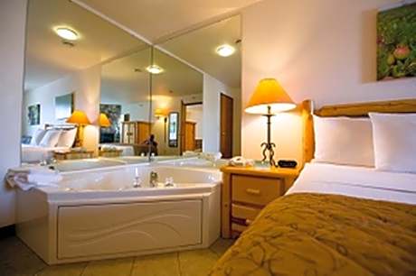 King Suite with Spa Bath