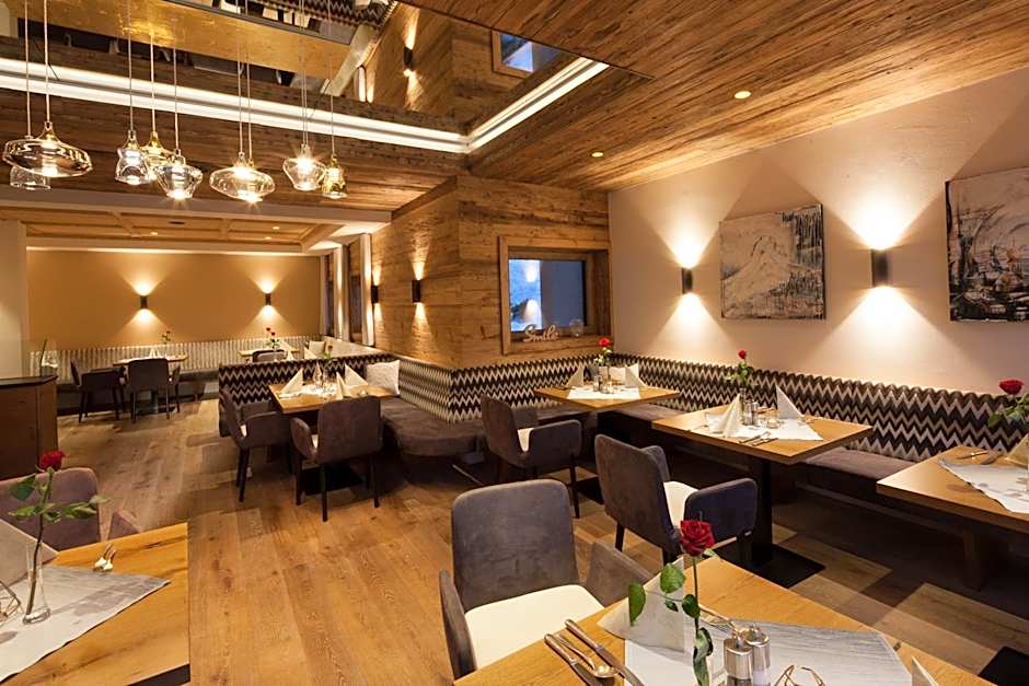 Alpine Lifestyle Berghotel Madlener