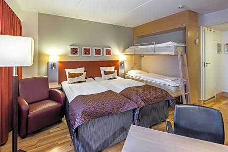 Superior Family Room