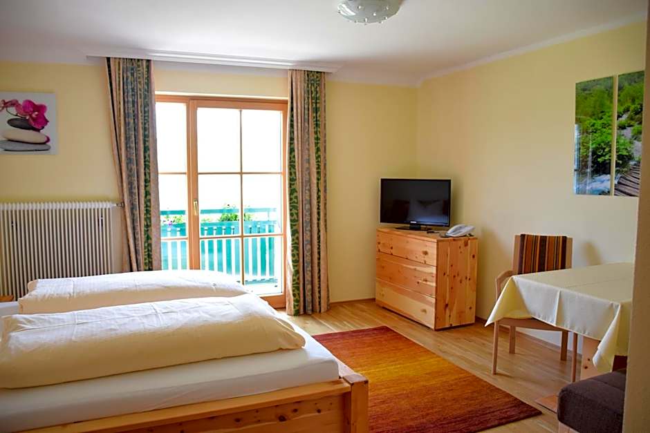 Hotel Garni Dorferwirt am Irrsee