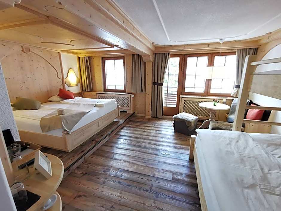 SPANNORT family home with common kitchen and self check-in