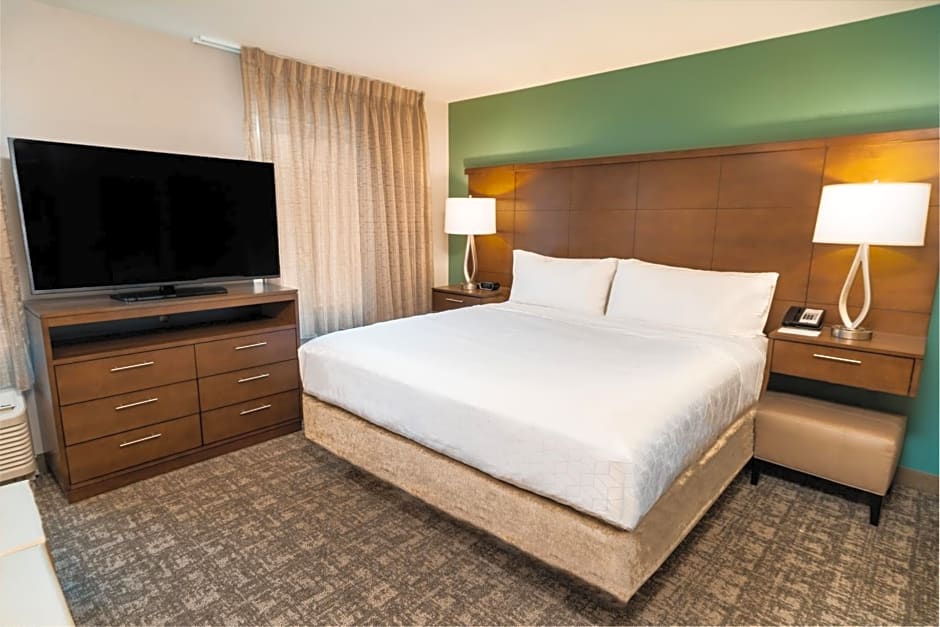 Staybridge Suites - Washington DC East - Largo, an IHG Hotel
