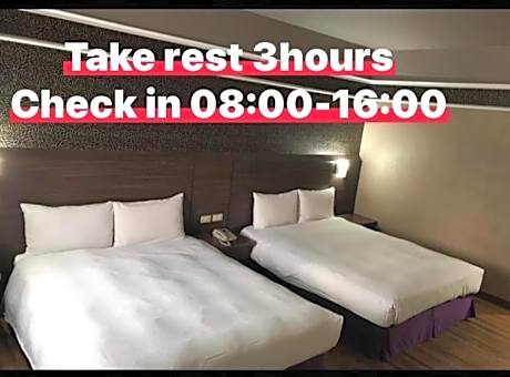 Day-use Double Room (3 Hours, available between 8:00-18:00)