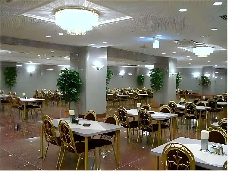 Yonago Universal Hotel