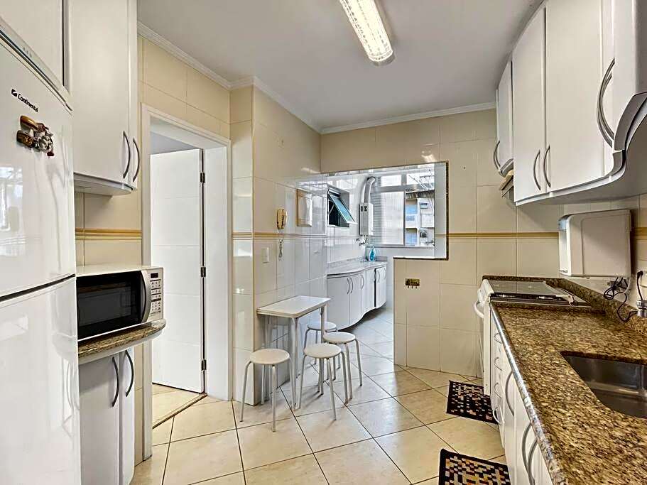 Varanda Gourmet - Piscina - Suite - Ar condicionado