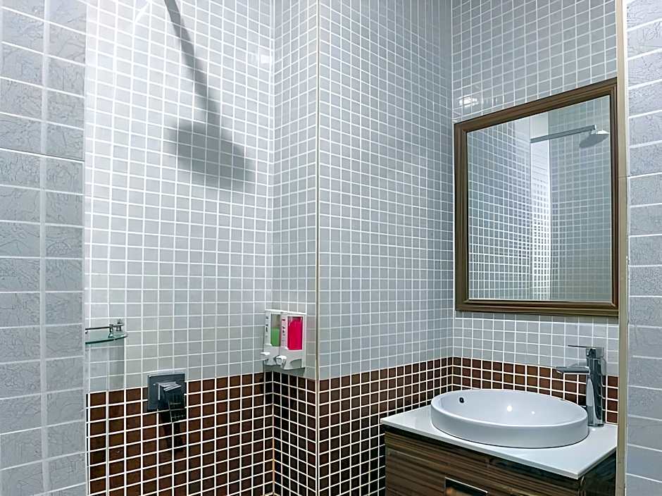 Hotel O G Home Hotel, Kota Bharu, Kelantan.