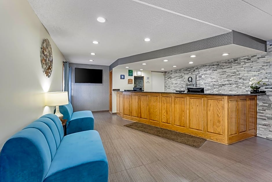 Quality Inn & Suites Lincoln South
