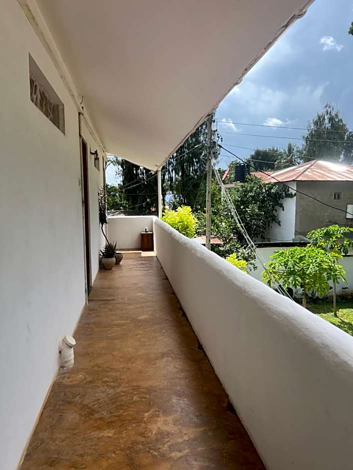 Siri Beach Lodge
