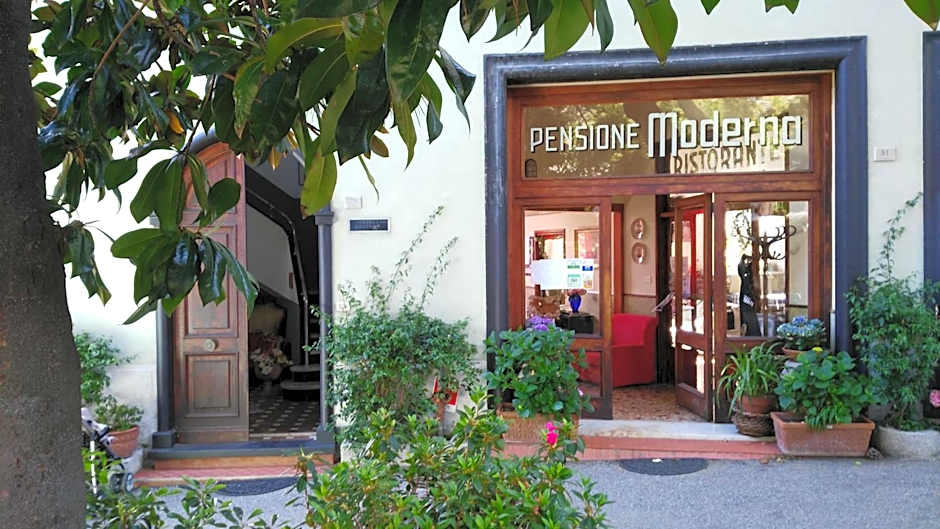 Hotel Pensione Moderna