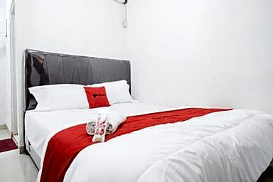 RedDoorz near Jalan Perintis Kemerdekaan Lampung