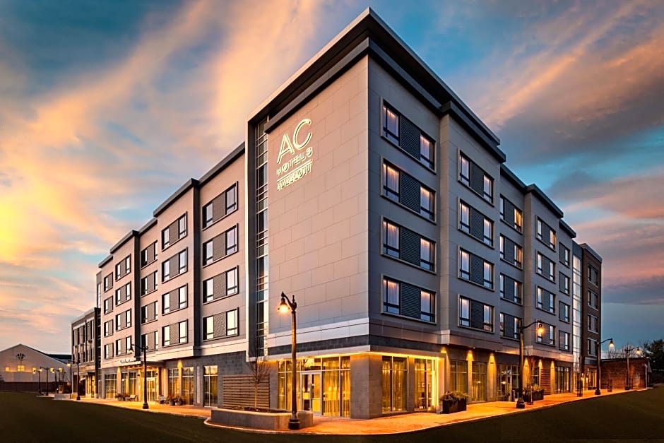 AC Hotel by Marriott Portsmouth Downtown/Waterfront