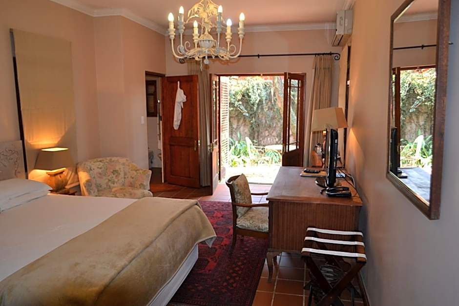 Foxwood House Boutique Hotel