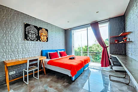 Double Room with Private Bathroom