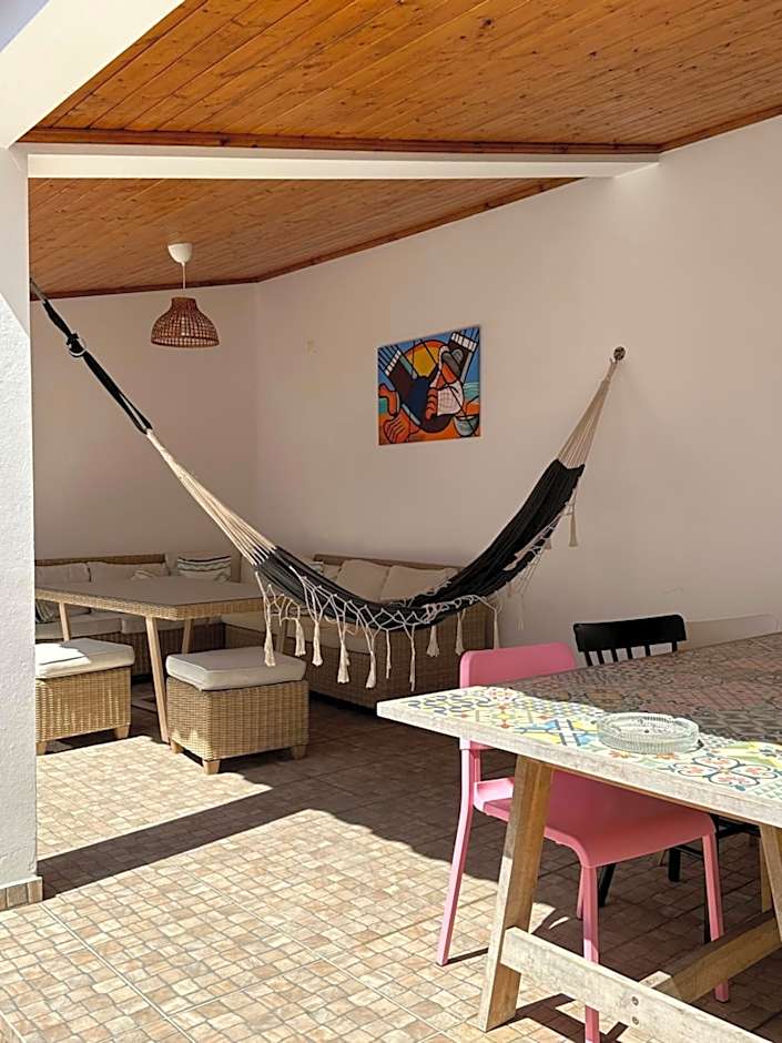Pirata Milfontes Guest House
