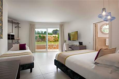 King Room with Garden View