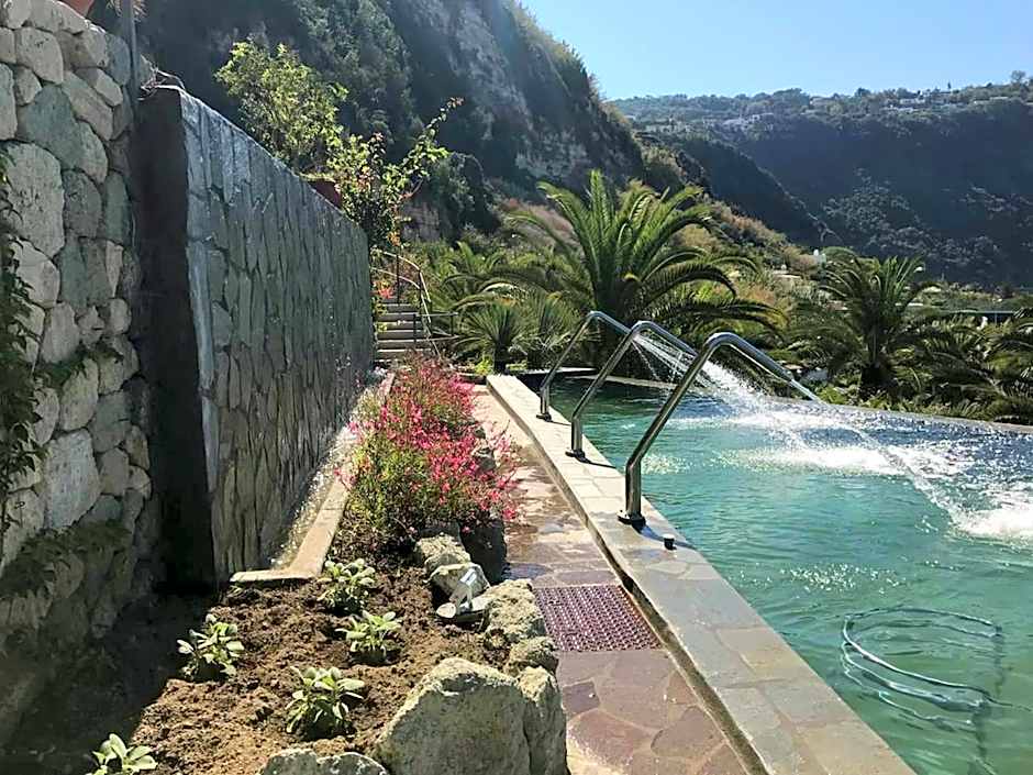 Semiramis Hotel De Charme & Pools