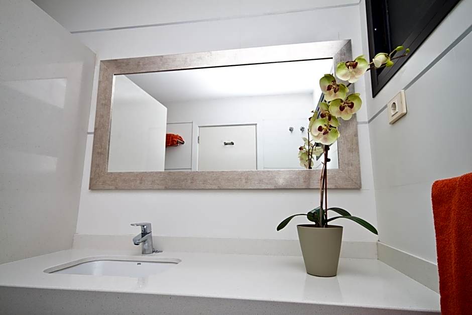 Amadores Beach Apartments