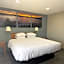 Days Inn by Wyndham Medford