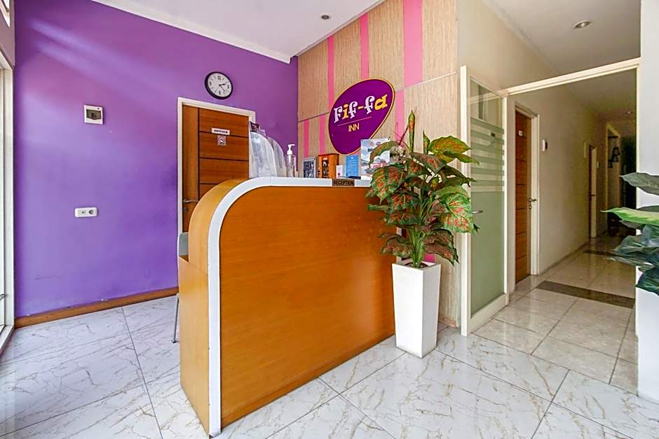 Sans Hotel FiFFa Pisang Kipas Malang