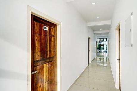 Hotel O Grand Parassini