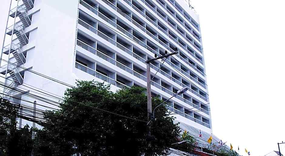 Pailyn Phitsanulok Hotel