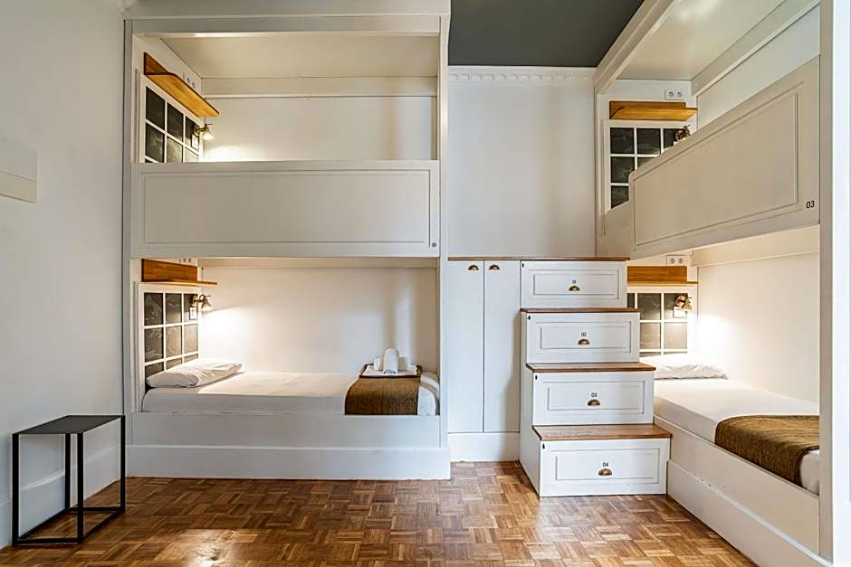 Casa Gracia Barcelona Hostel