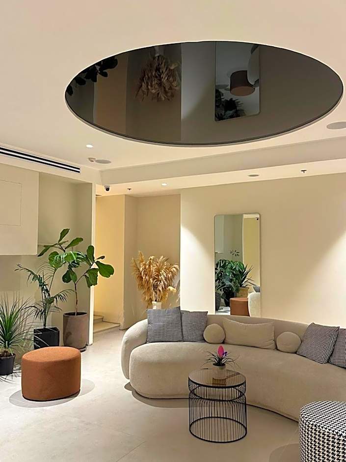 Allenbeach TLV- apart Hotel- Adults only