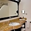 Borjs Hotel Suites & SPA