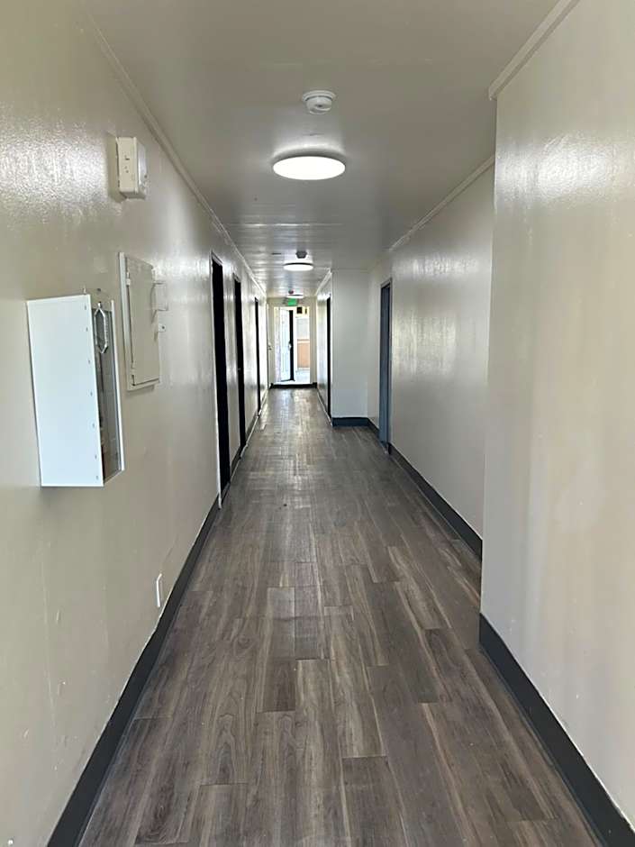 Budget Inn Hollywood