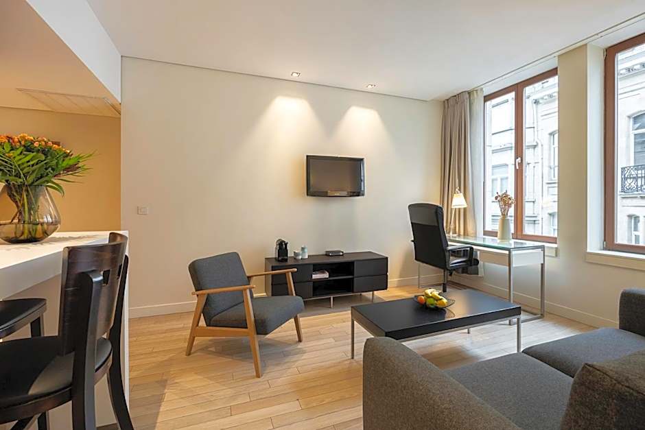 B-Aparthotels Grand Place