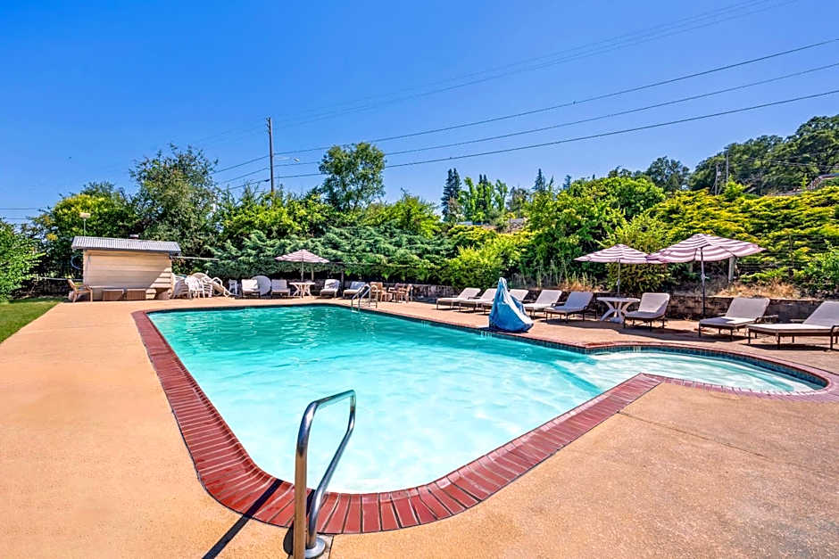 Quality Inn & Suites Jackson